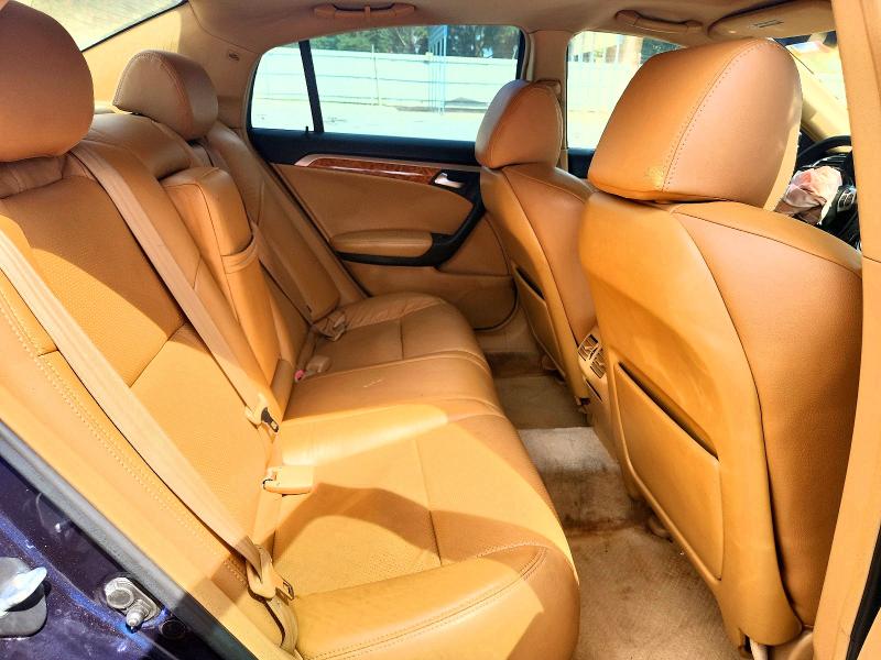 Photo 10 from auction – 2005 ACURA TL with VIN 19UUA66255A054097