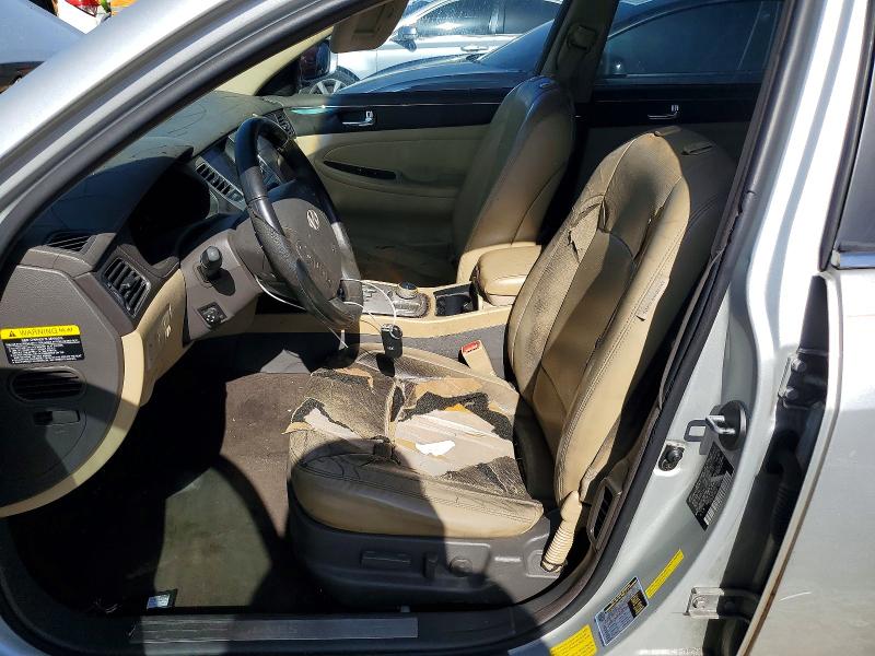 Photo 7 from auction – 2011 HYUNDAI GENESIS with VIN KMHGC4DE2BU131070