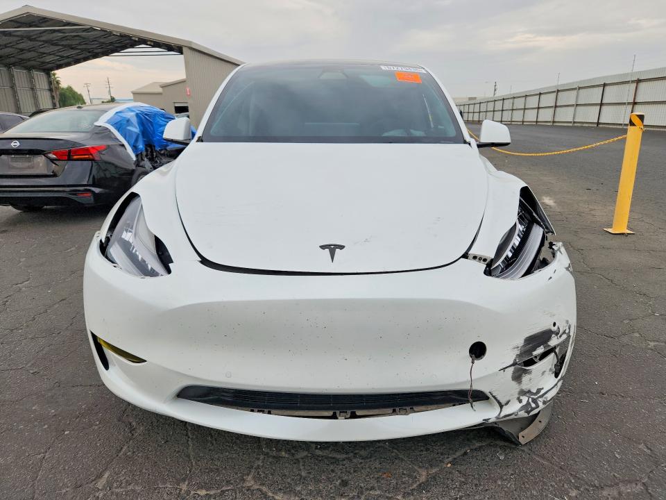 Фото 5 с аукциона – 2021 TESLA MODEL Y с VIN 5YJYGDEE9MF095675