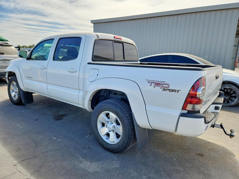 Photo 2 from auction – 2011 TOYOTA TACOMA with VIN 3TMJU4GN3BM113930