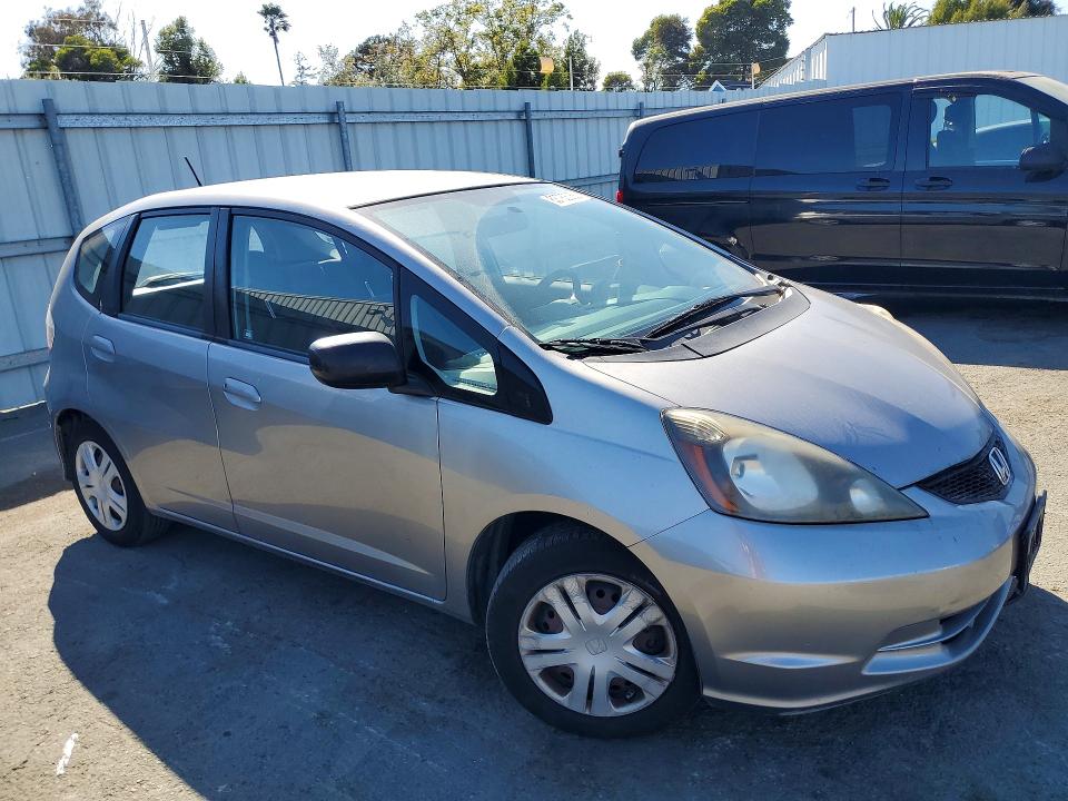 Photo 4 from auction – 2009 HONDA FIT with VIN JHMGE88239S012888
