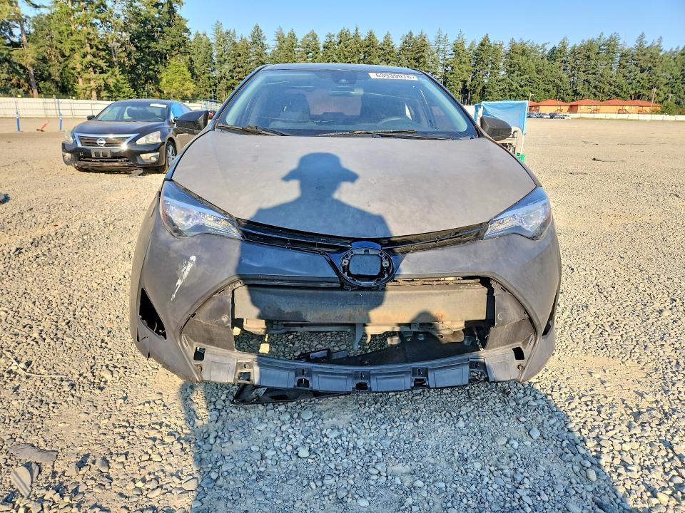 Photo 5 from auction – 2017 TOYOTA COROLLA with VIN 2T1BURHE0HC906572