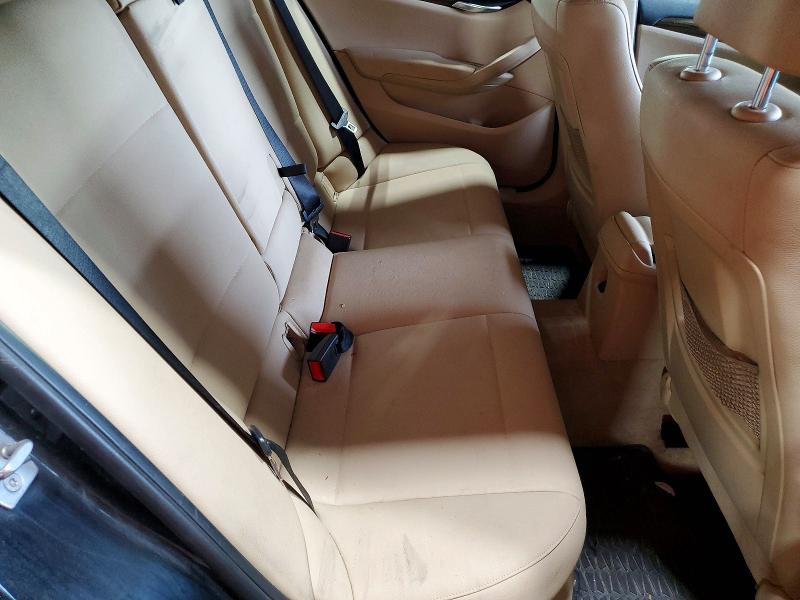 Photo 11 from auction – 2015 BMW X1 with VIN WBAVL1C54FVY25056