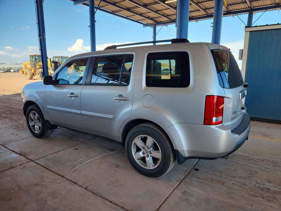Photo 2 from auction – 2010 HONDA PILOT with VIN 5FNYF4H47AB038389