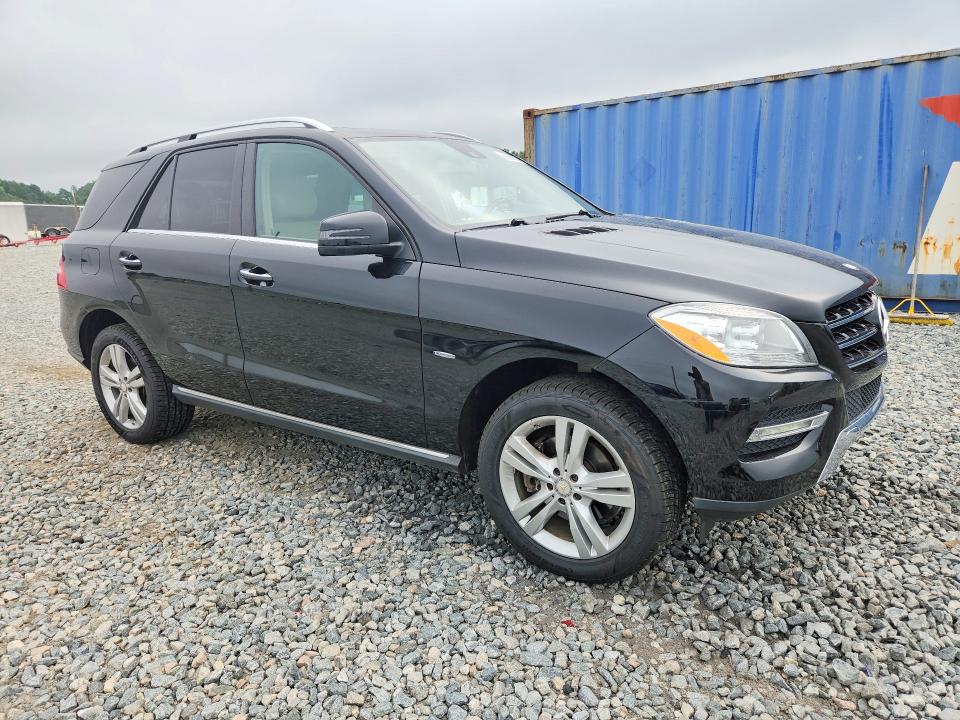 Photo 4 from auction – 2012 MERCEDES-BENZ ML with VIN 4JGDA5HB5CA090287
