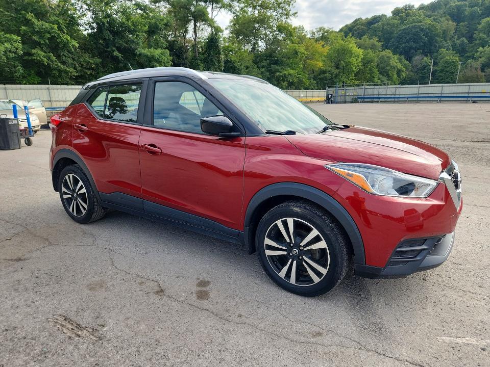 Photo 4 from auction – 2019 NISSAN KICKS with VIN 3N1CP5CU2KL540544