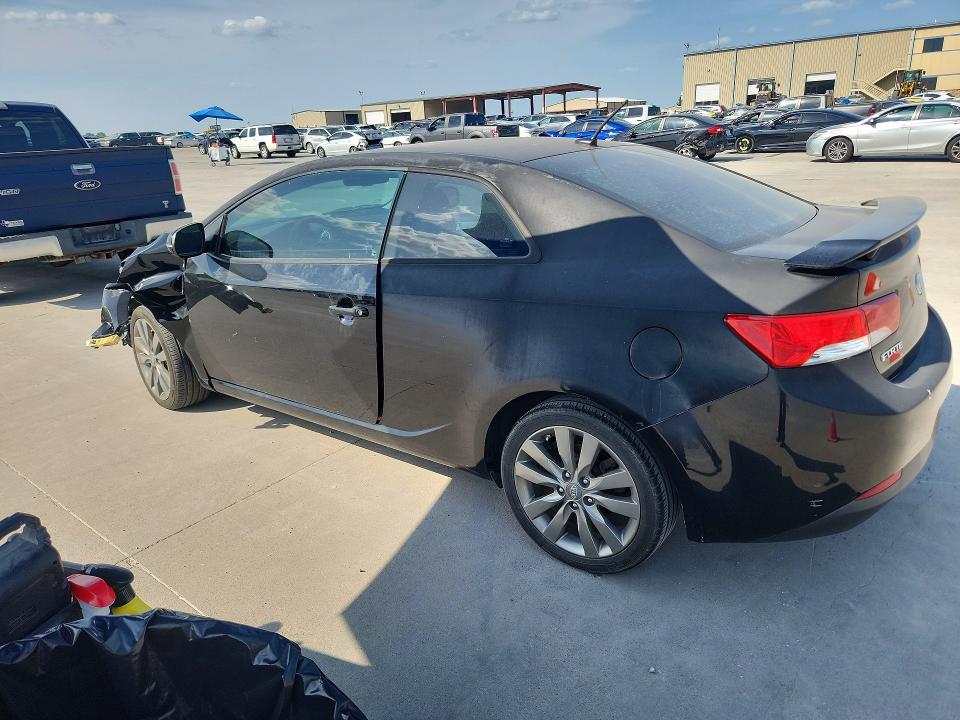Photo 2 from auction – 2011 KIA FORTE KOUP with VIN KNAFW6A32B5431382