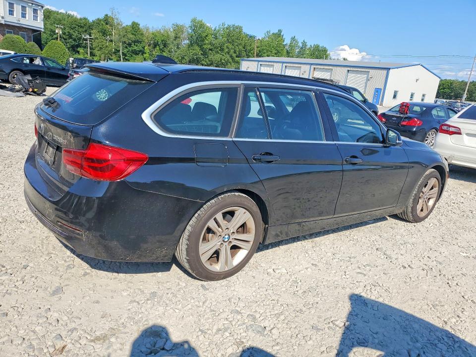 Photo 3 from auction – 2016 BMW 328 with VIN WBA8J1C58GK710627