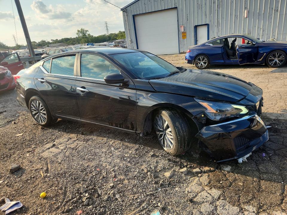 Photo 4 from auction – 2025 NISSAN ALTIMA with VIN 1N4BL4DV1SN345773