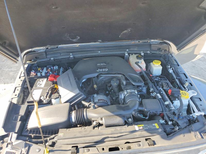 Фото 12 с аукциона – 2021 JEEP GLADIATOR с VIN 1C6HJTAG9ML542271