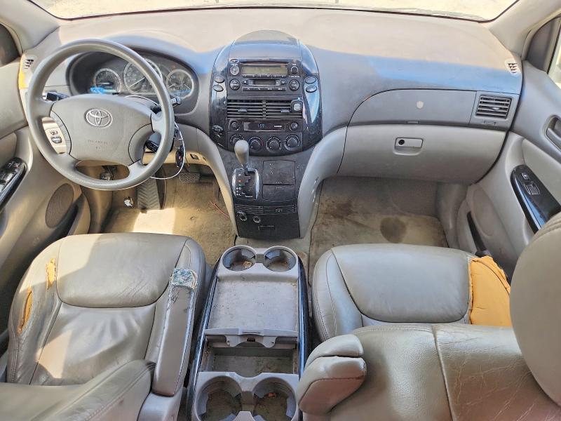 Photo 8 from auction – 2004 TOYOTA SIENNA with VIN 5TDZA23C64S124878