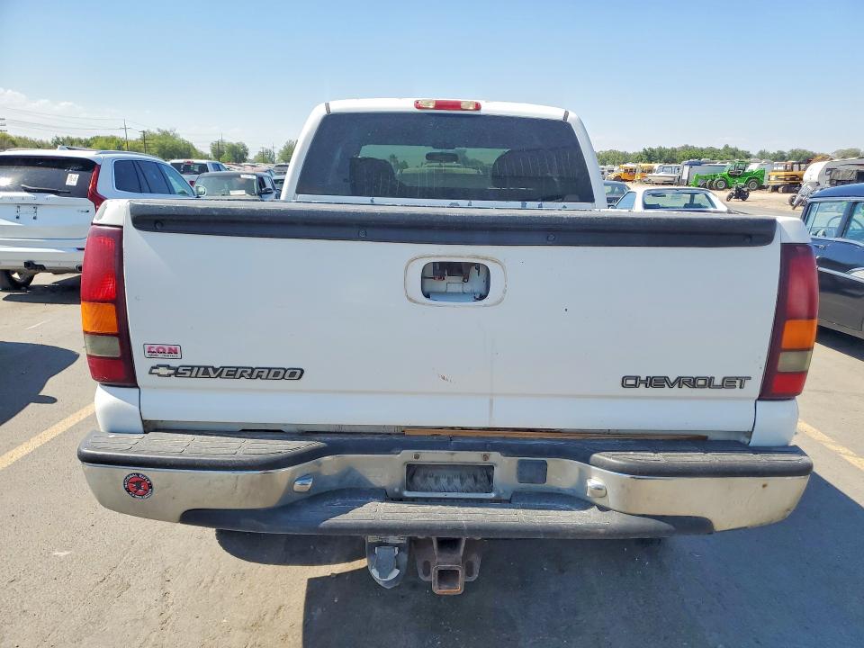 Photo 6 from auction – 2002 CHEVROLET 1500 SILVERADO with VIN 2GCEK19T321141378