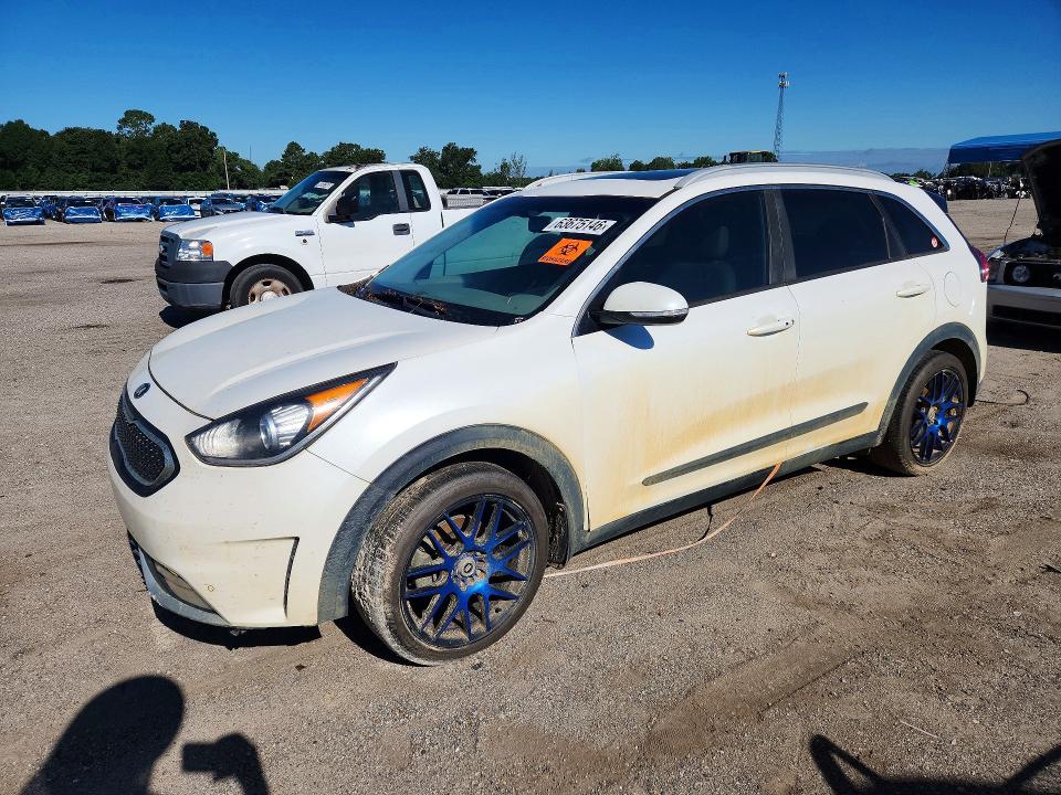 KIA NIRO 2017 with VIN KNDCE3LC8H5069992 - Photo from auction