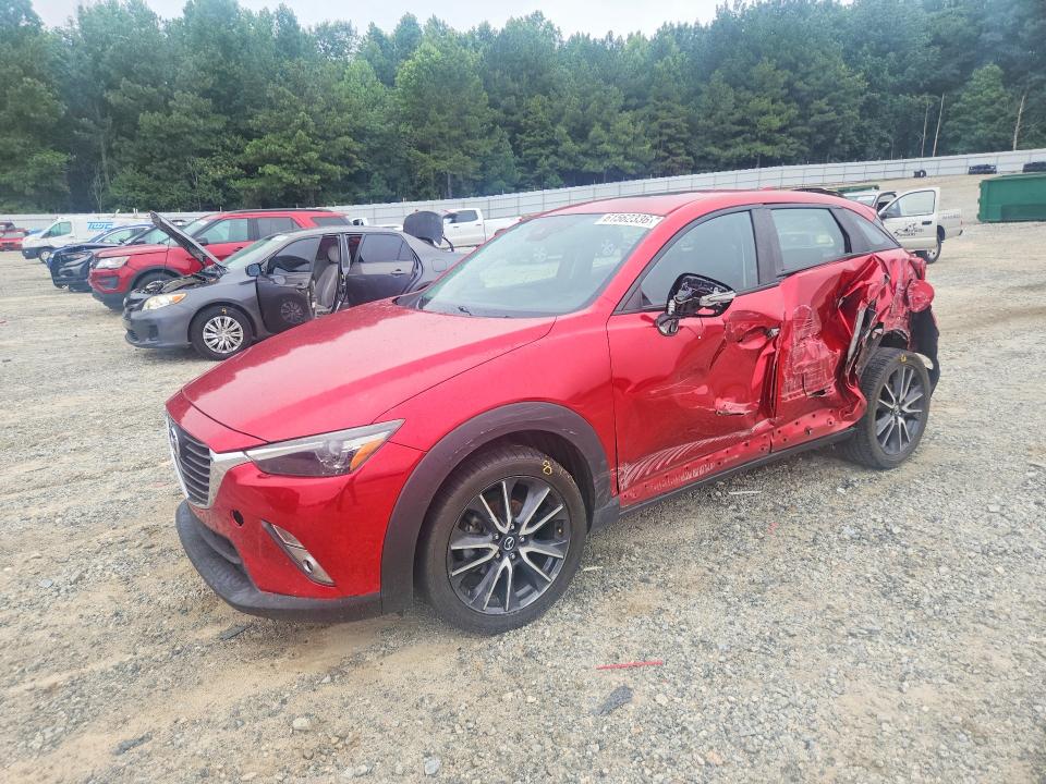 MAZDA CX-3 2018 with VIN JM1DKDD74J0324905 - Photo from auction