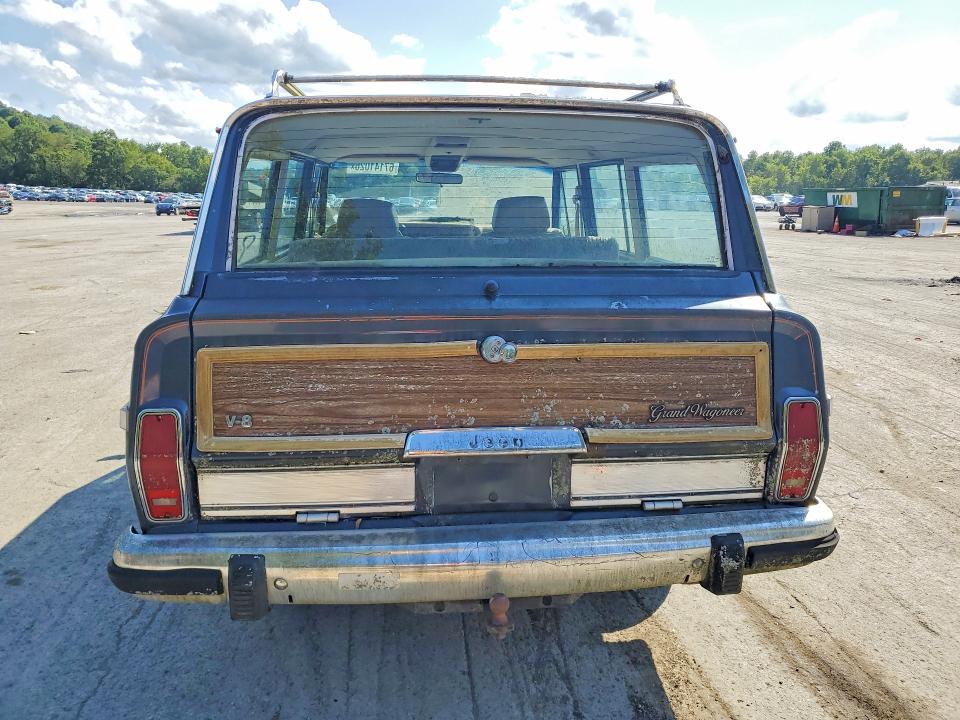 Photo 6 from auction – 1989 JEEP GRAND WAGONEER with VIN 1J4GS5878KP108622