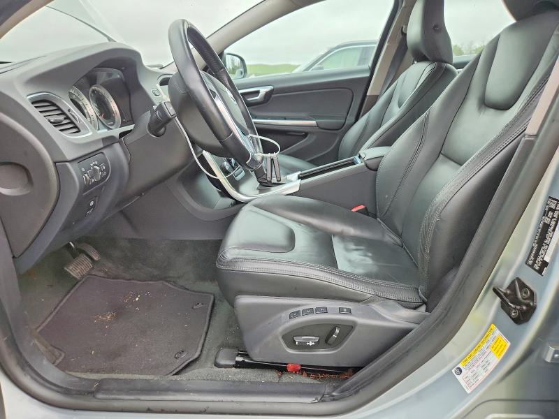 Zdjęcie 7 z aukcji – 2013 VOLVO S60 z VIN YV1612FH0D2183114