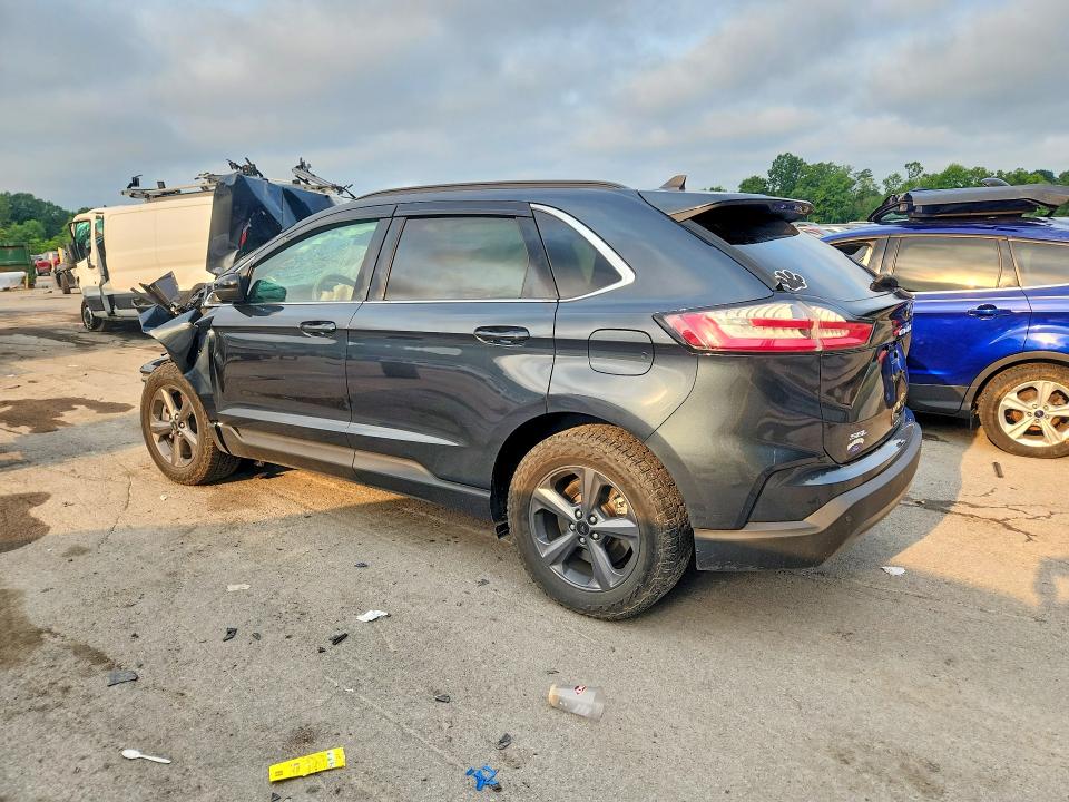 Photo 2 from auction – 2022 FORD EDGE with VIN 2FMPK4J96NBA89202