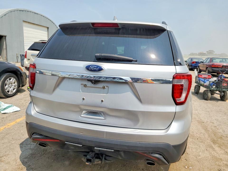 Photo 6 from auction – 2017 FORD EXPLORER with VIN 1FM5K7B85HGB34254