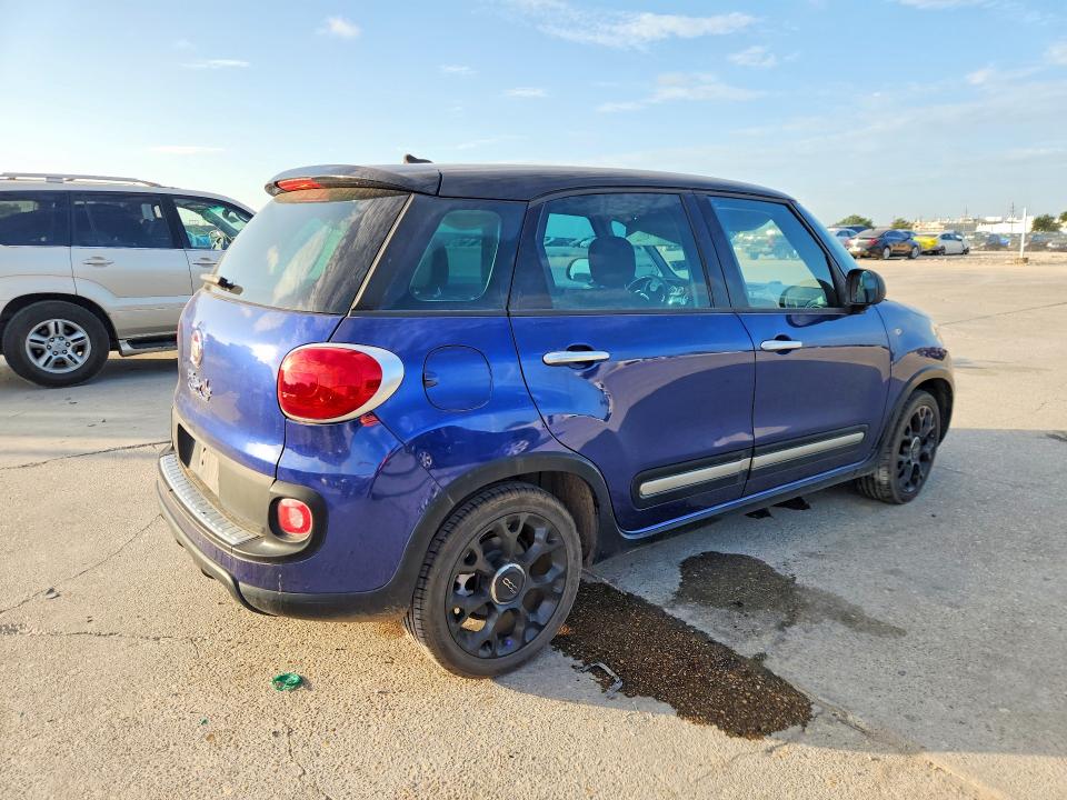 Photo 3 from auction – 2015 FIAT 500L with VIN ZFBCFADH5FZ032404