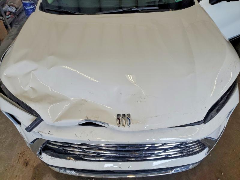 Photo 12 from auction – 2025 BUICK ENVISION with VIN LRBFXKE4XSD079341