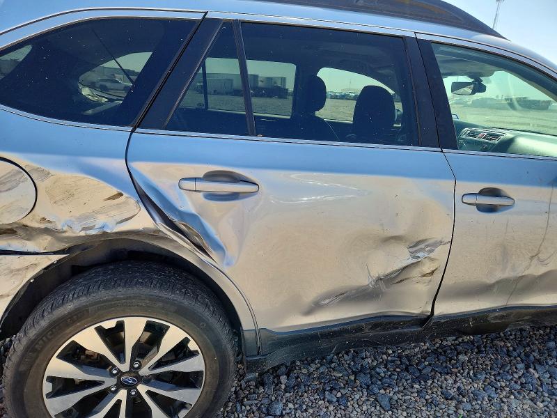 Photo 11 from auction – 2017 SUBARU OUTBACK with VIN 4S4BSANC9H3382028