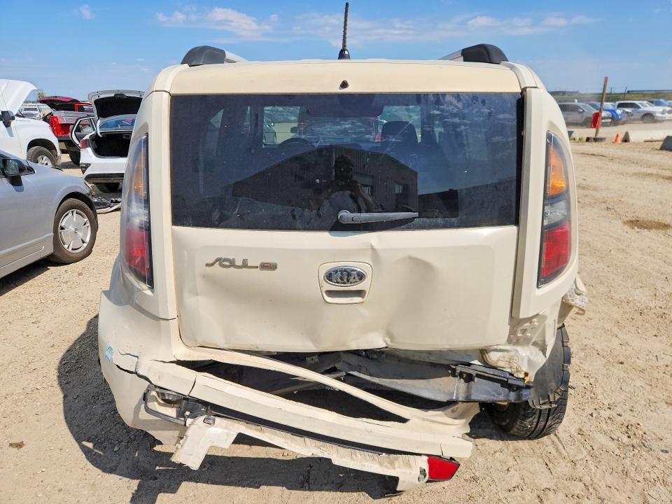 Photo 6 from auction – 2010 KIA SOUL with VIN KNDJT2A29A7049603