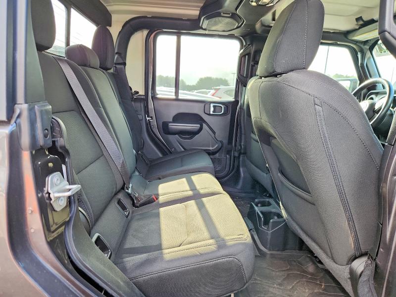 Photo 10 from auction – 2021 JEEP GLADIATOR with VIN 1C6HJTAG4ML571788