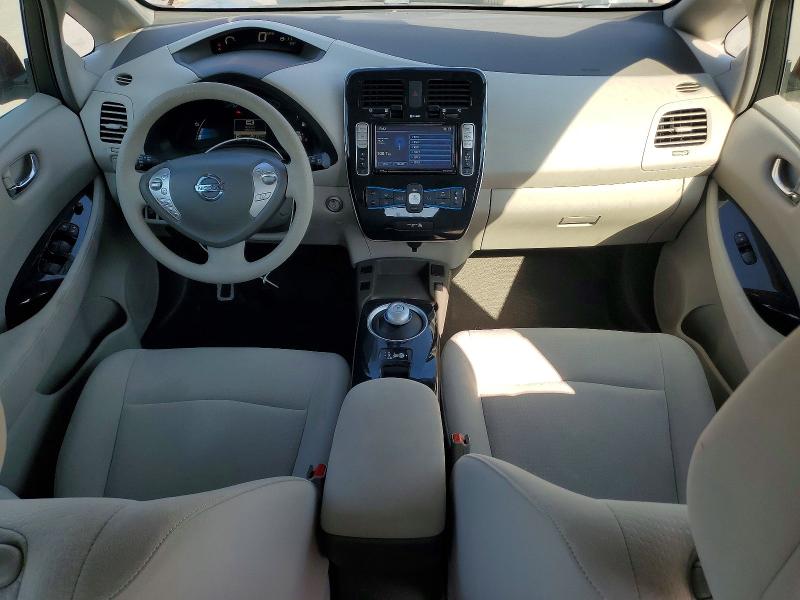 Photo 8 from auction – 2011 NISSAN LEAF with VIN JN1AZ0CP4BT002535