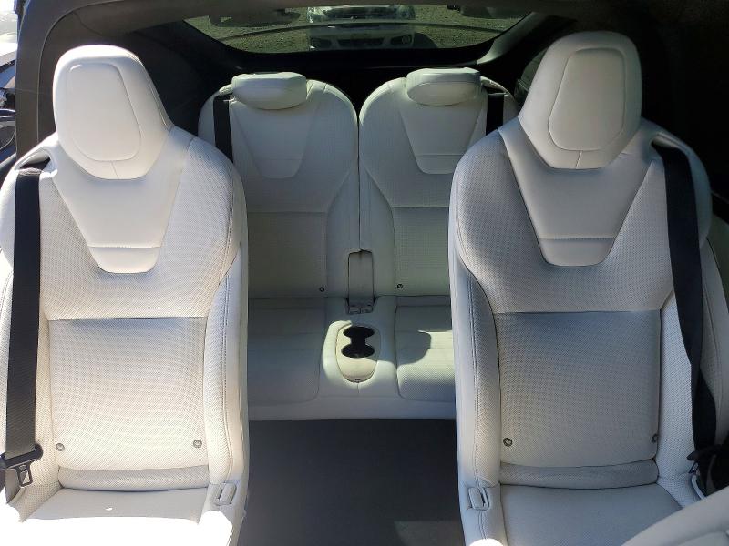 Photo 10 from auction – 2016 TESLA MODEL X with VIN 5YJXCBE4XGF006980