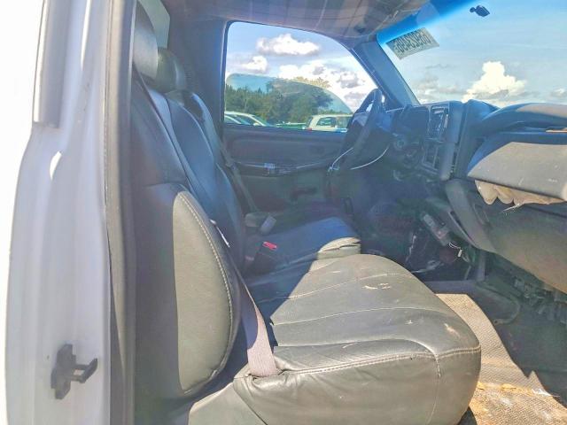 Photo 10 from auction – 2002 CHEVROLET SILVERADO with VIN 1GCHC24U32Z259888