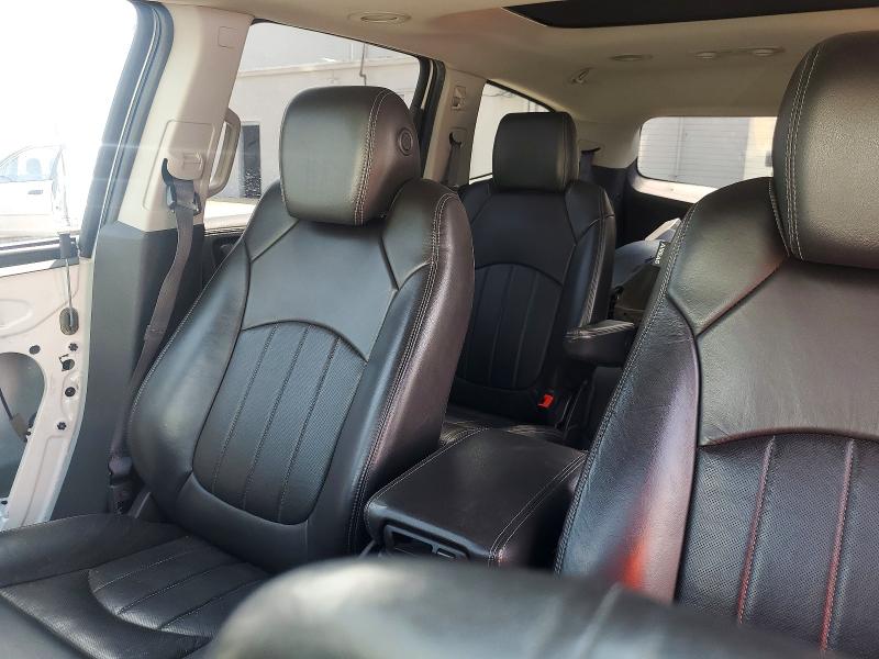 Photo 10 from auction – 2015 CHEVROLET TRAVERSE with VIN 1GNKVJKD4FJ150493