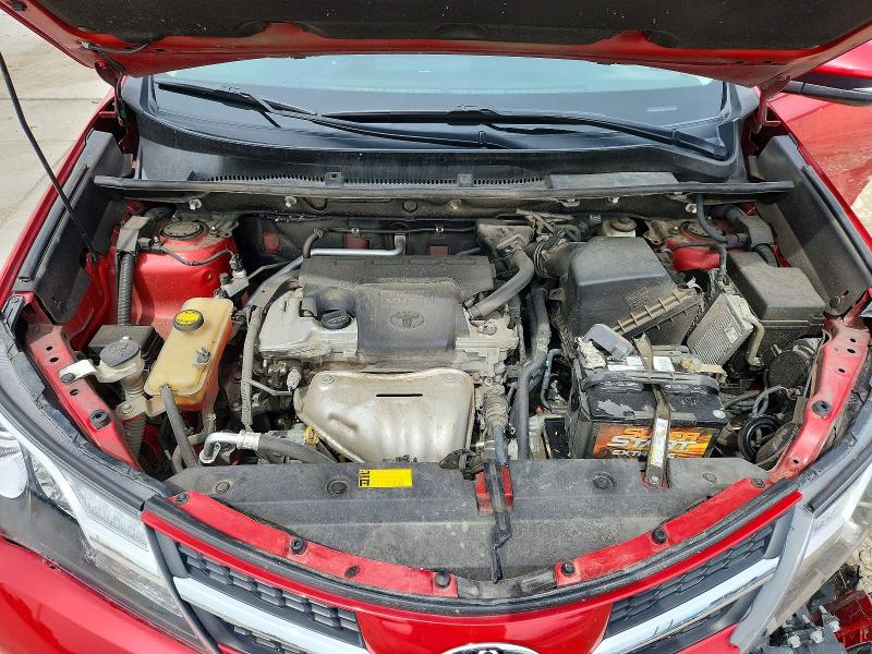 Фото 11 с аукциона – 2015 TOYOTA RAV4 с VIN 2T3DFREV2FW278671