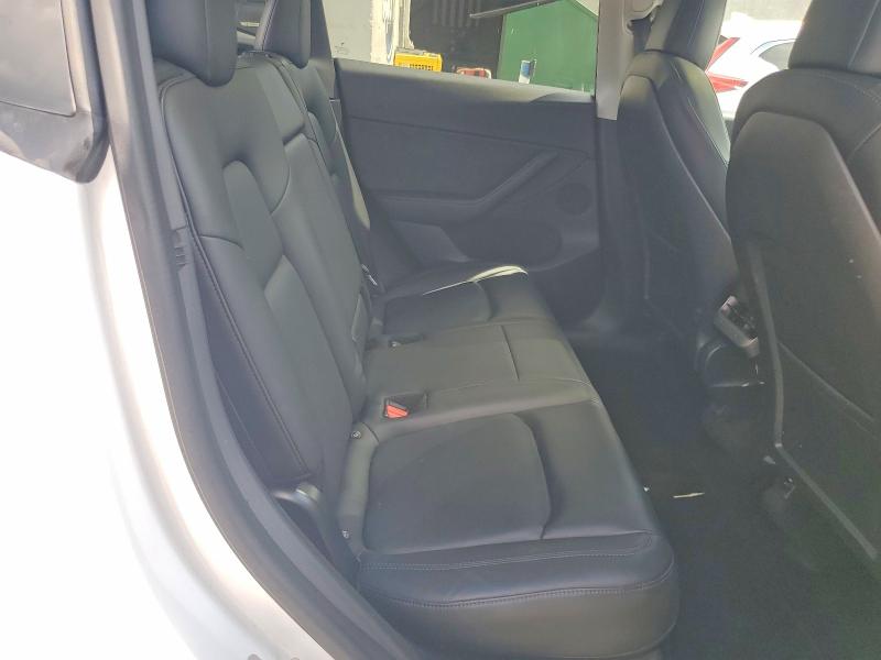 Photo 11 from auction – 2020 TESLA MODEL Y with VIN 5YJYGDEE7LF042925