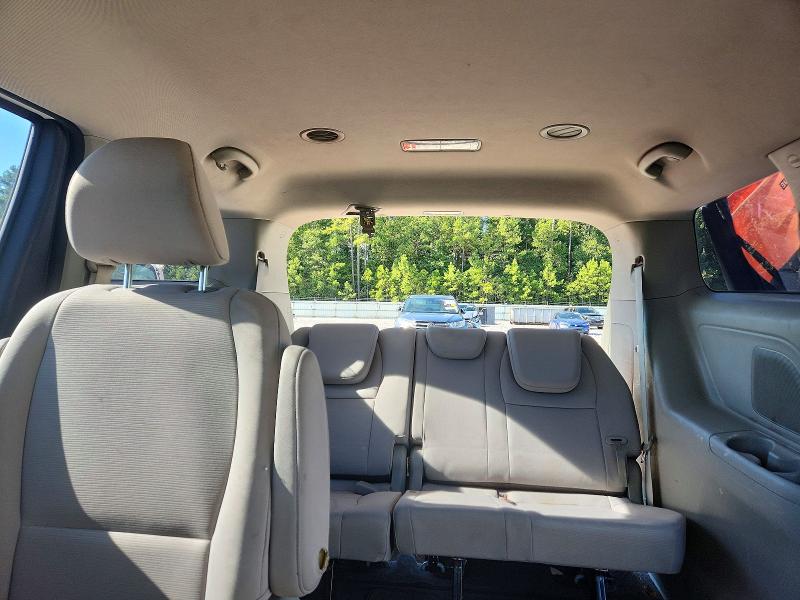 Photo 10 from auction – 2015 KIA SEDONA with VIN KNDMA5C18F6014914