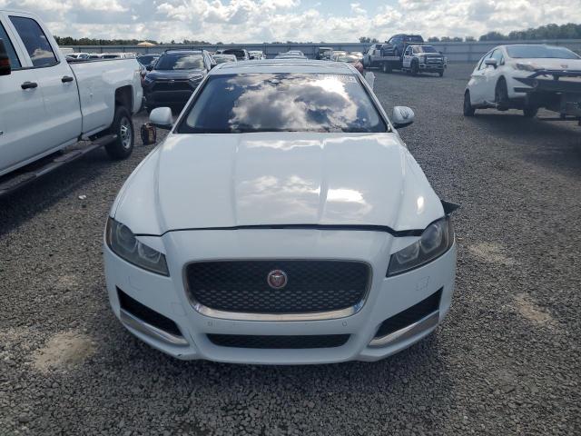 Photo 5 from auction – 2016 JAGUAR XF with VIN SAJBE4BV8GCY03708