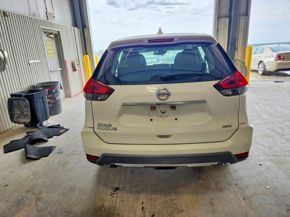 Photo 6 from auction – 2020 NISSAN ROGUE with VIN KNMAT2MV2LP527319