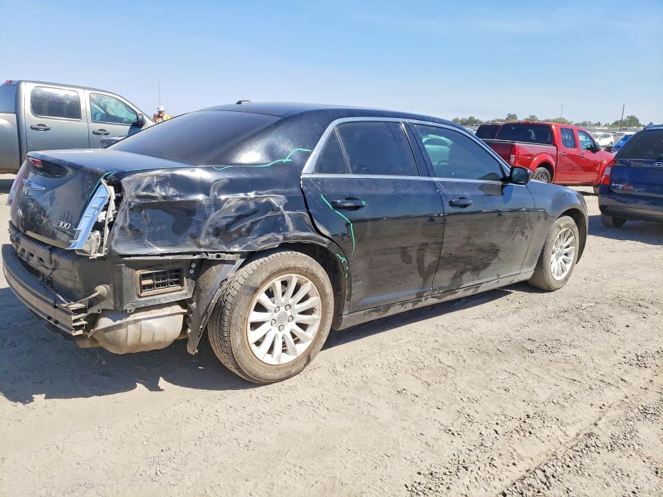 Photo 3 from auction – 2014 CHRYSLER 300 with VIN 2C3CCAAG8EH157529
