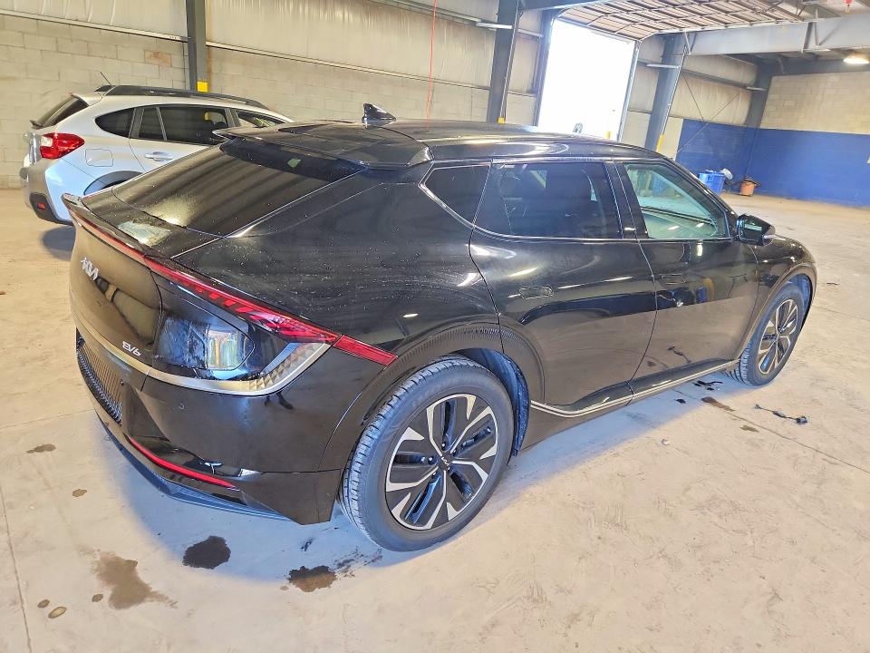 Photo 3 from auction – 2024 KIA EV6 with VIN KNDC34LA5R5214644