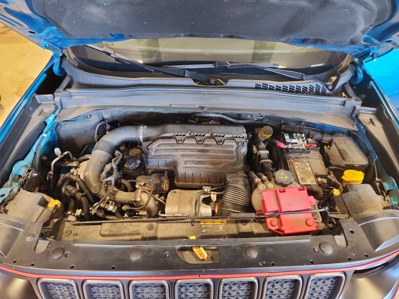 Photo 12 from auction – 2021 JEEP RENEGADE with VIN ZACNJDC16MPM96885