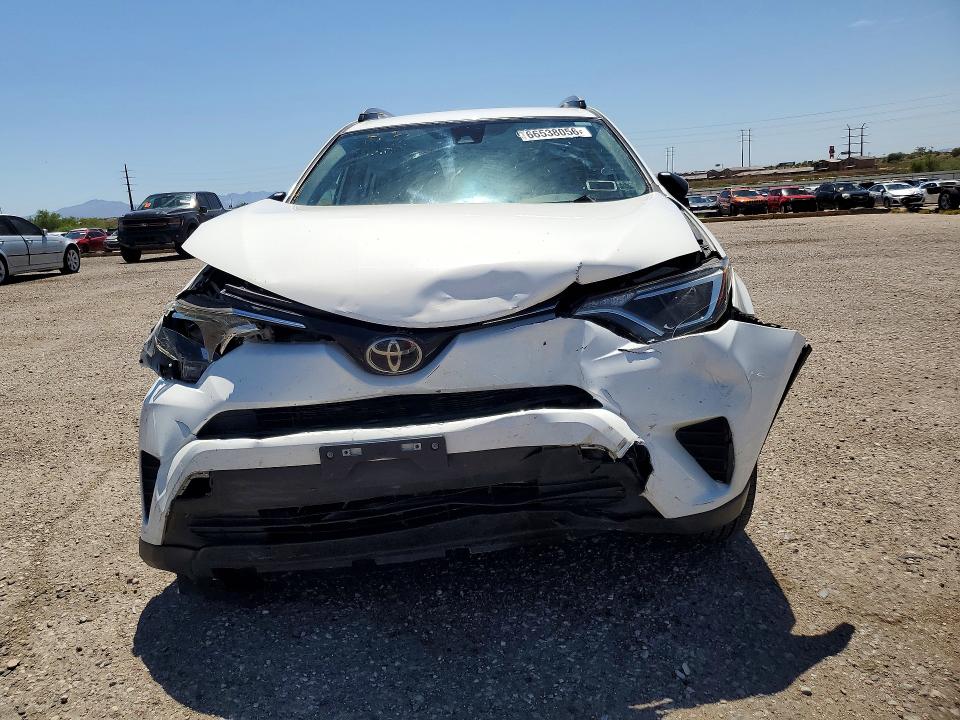 Photo 5 from auction – 2018 TOYOTA RAV4 with VIN JTMBFREV4JJ740470