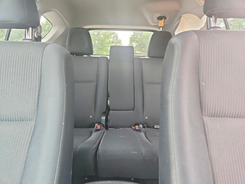 Photo 10 from auction – 2018 TOYOTA RAV4 with VIN JTMBFREV6JJ228547