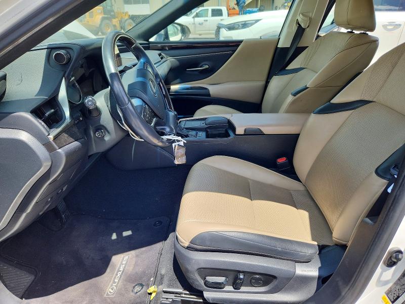 Photo 7 from auction – 2019 LEXUS ES with VIN 58ABZ1B17KU041946