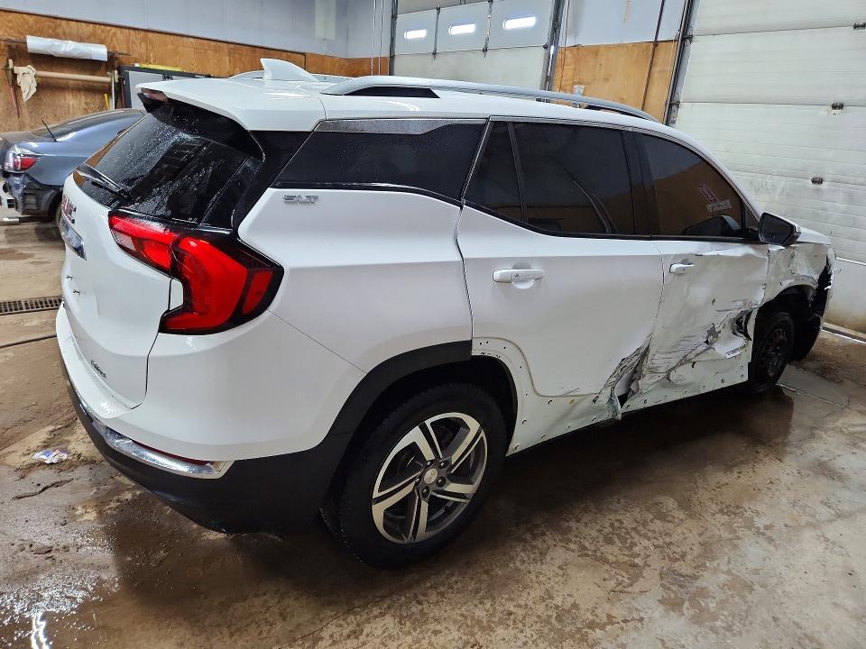 Photo 3 from auction – 2020 GMC TERRAIN with VIN 3GKALVEV2LL211922