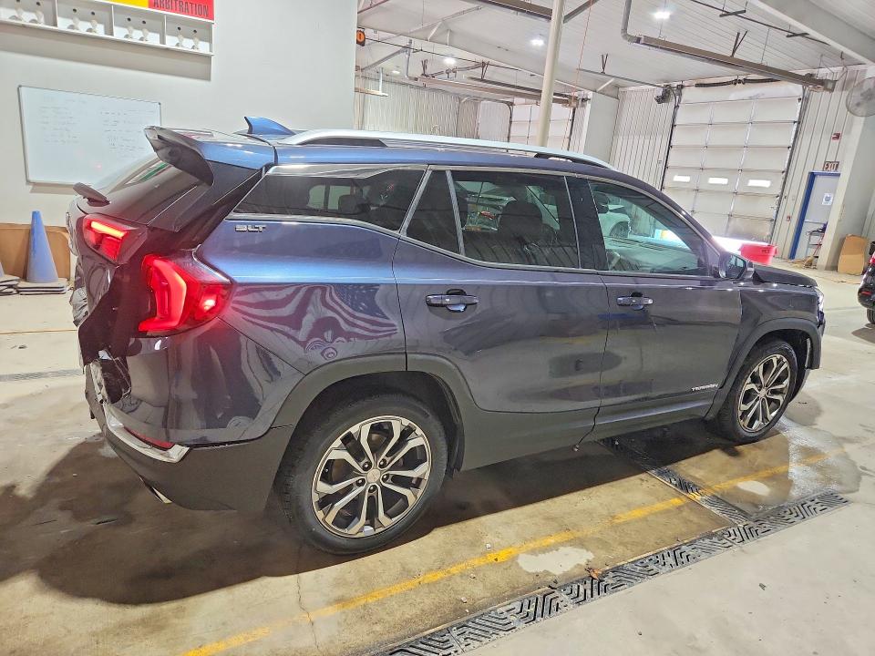 Photo 3 from auction – 2018 GMC TERRAIN with VIN 3GKALPEX4JL230952