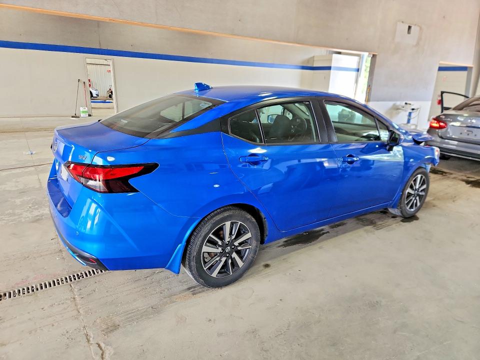 Zdjęcie 3 z aukcji – 2021 NISSAN VERSA z VIN 3N1CN8EV5ML838313