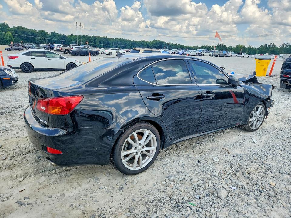 Photo 3 from auction – 2007 LEXUS IS 250 with VIN JTHBK262275025842