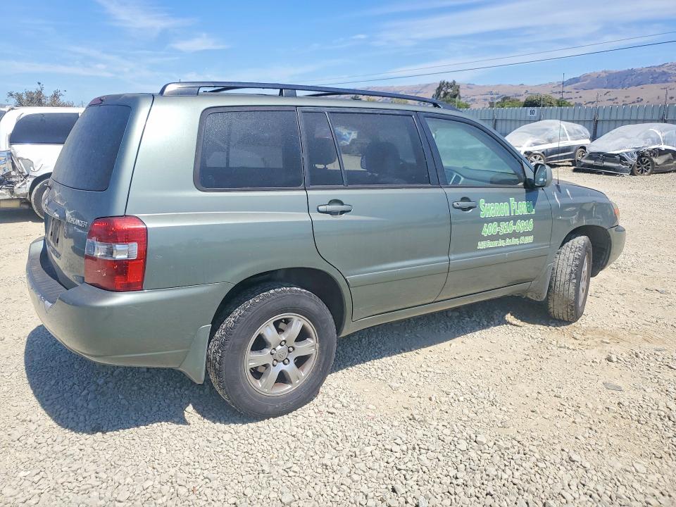 Photo 3 from auction – 2006 TOYOTA HIGHLANDER with VIN JTEEP21A160140972