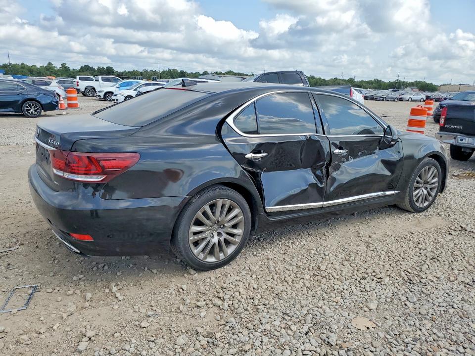 Photo 3 from auction – 2013 LEXUS LS with VIN JTHCL5EF7D5016461