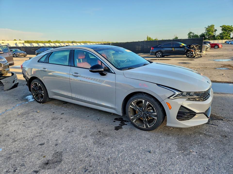 Photo 4 from auction – 2021 KIA K5 with VIN 5XXG64J23MG042901