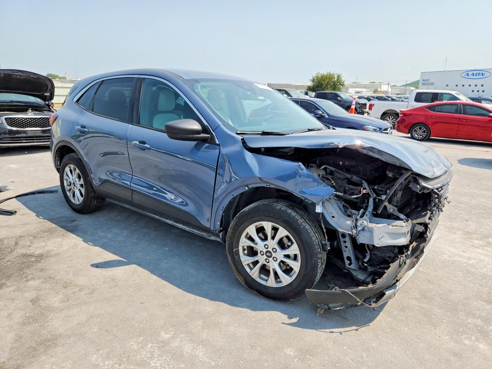 Photo 4 from auction – 2023 FORD ESCAPE with VIN 1FMCU9GN4PUB26173
